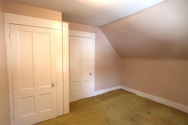 299 Latham Works Lane, Hartford, VT 05001