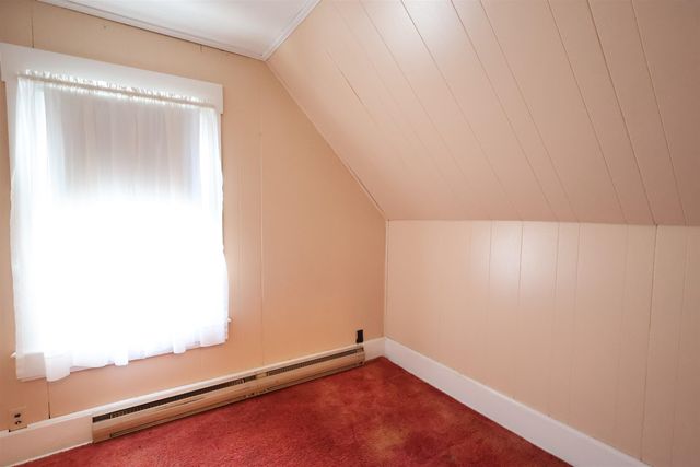 299 Latham Works Lane, Hartford, VT 05001