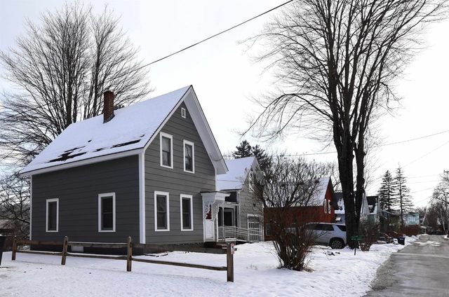 299 Latham Works Lane, Hartford, VT 05001