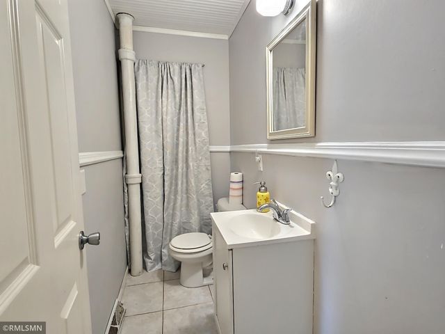 711 2nd Street N, Dassel, MN 55325