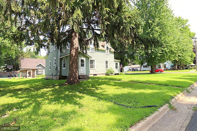 711 2nd Street N, Dassel, MN 55325