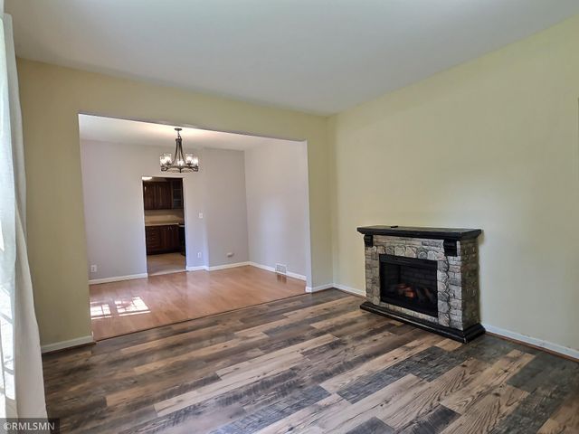 711 2nd Street N, Dassel, MN 55325