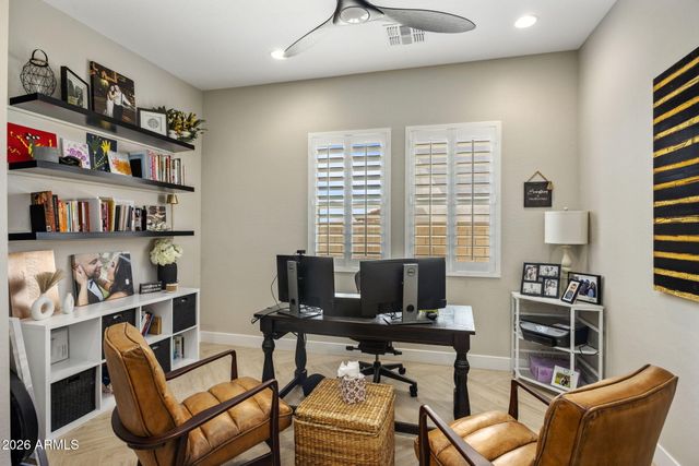 1838 E VILLA LINDA Drive, Phoenix, AZ 85024