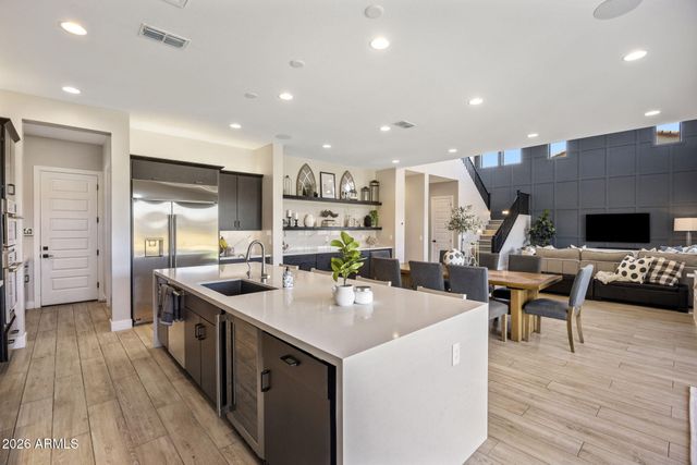 1838 E VILLA LINDA Drive, Phoenix, AZ 85024