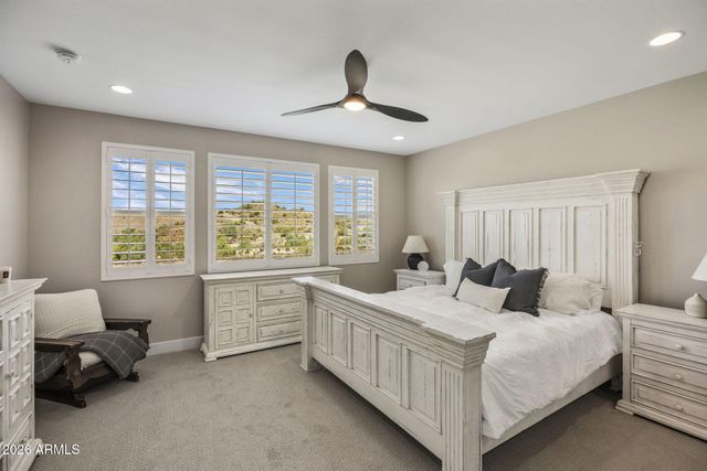 1838 E VILLA LINDA Drive, Phoenix, AZ 85024