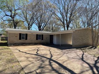 3082 BLUFFDALE ST, Memphis, TN 38118