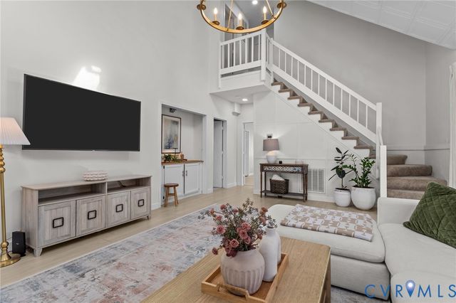 3203 Barnes Spring Ct, Midlothian, VA 23112