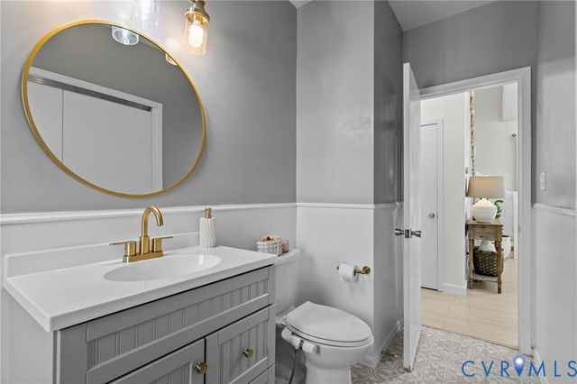 3203 Barnes Spring Ct, Midlothian, VA 23112