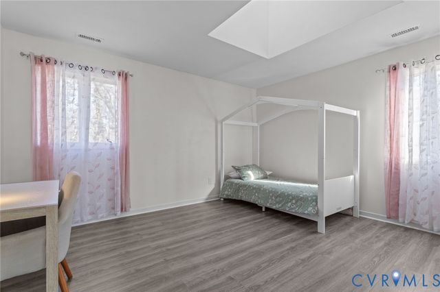 3203 Barnes Spring Ct, Midlothian, VA 23112