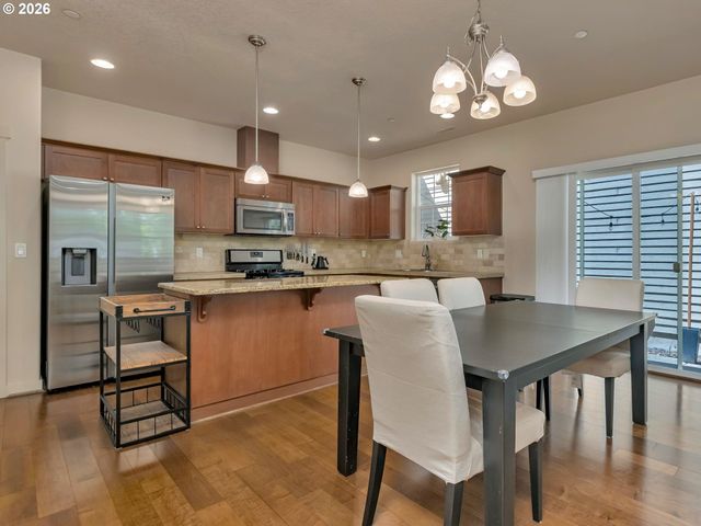11118 Sw MONT BLANC St, Wilsonville, OR 97070