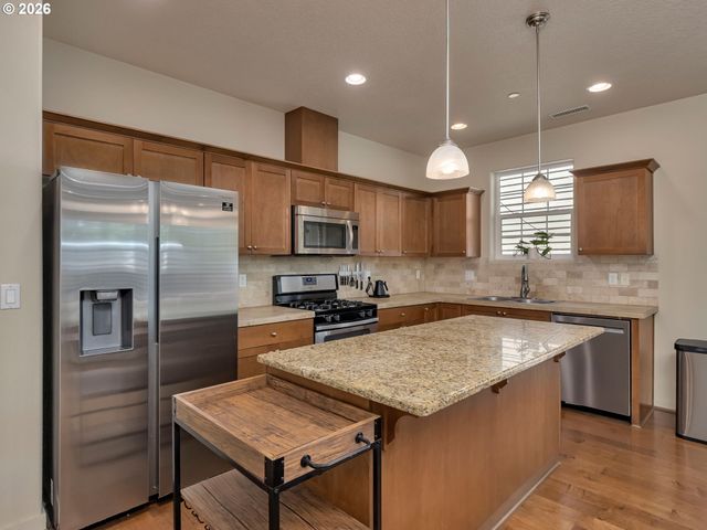 11118 Sw MONT BLANC St, Wilsonville, OR 97070
