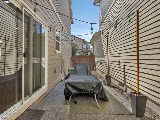 11118 Sw MONT BLANC St, Wilsonville, OR 97070