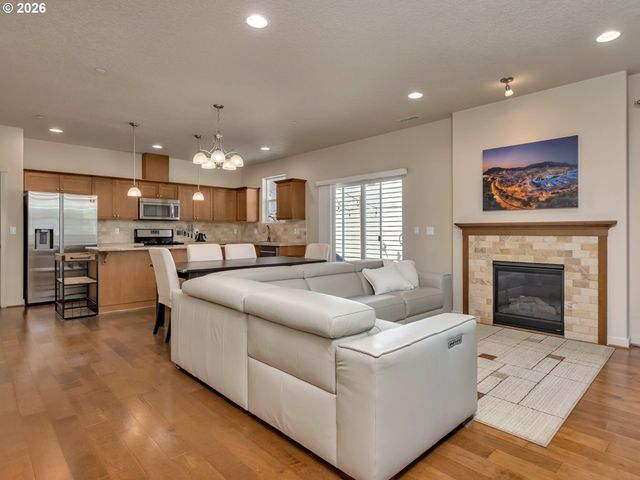 11118 Sw MONT BLANC St, Wilsonville, OR 97070