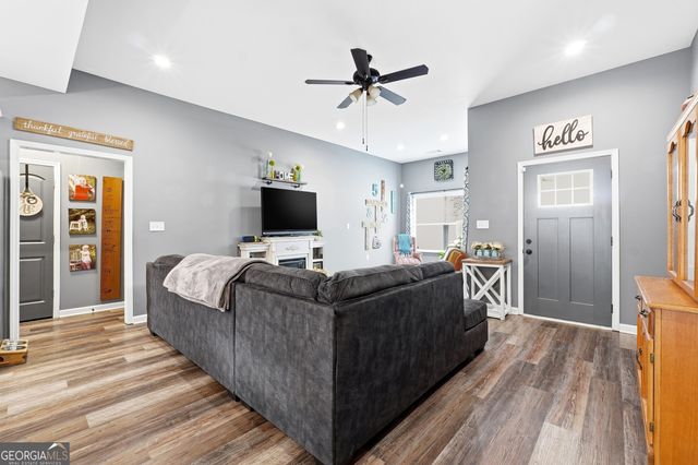 133 PEBBLEBROOK Way, Temple, GA 30179