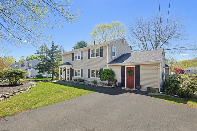 18 Anchorage Rd, Franklin, MA 02038