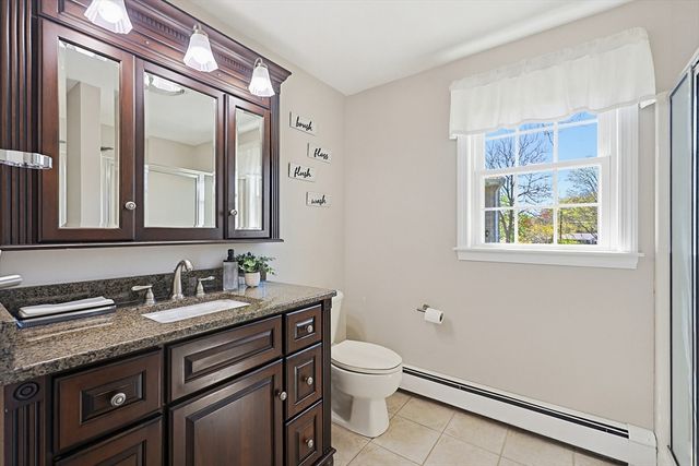 18 Anchorage Rd, Franklin, MA 02038