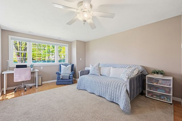 18 Anchorage Rd, Franklin, MA 02038