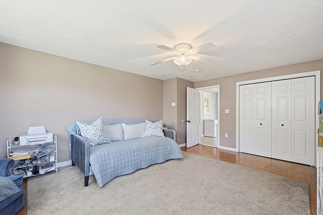18 Anchorage Rd, Franklin, MA 02038