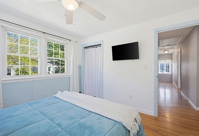 18 Anchorage Rd, Franklin, MA 02038