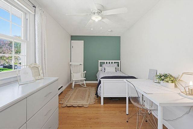 18 Anchorage Rd, Franklin, MA 02038