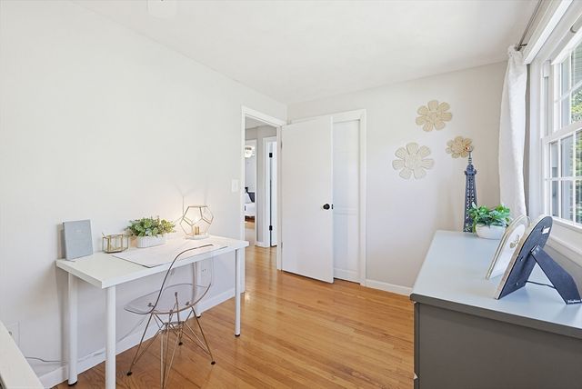 18 Anchorage Rd, Franklin, MA 02038