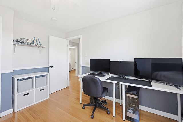 18 Anchorage Rd, Franklin, MA 02038