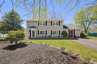 18 Anchorage Rd, Franklin, MA 02038