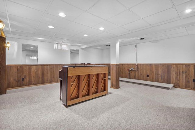 120 GREGOR COURT, Appleton, WI 54915