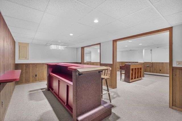 120 GREGOR COURT, Appleton, WI 54915