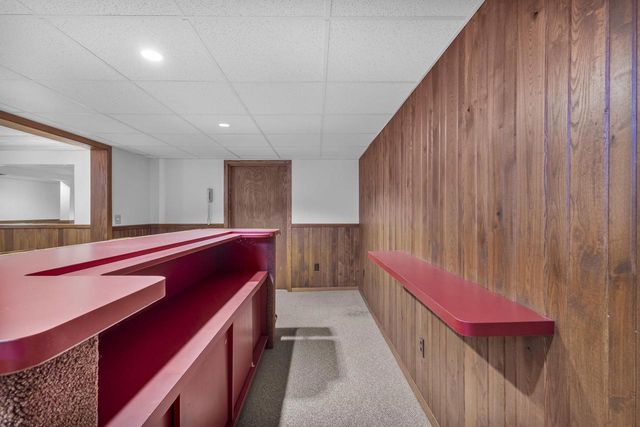 120 GREGOR COURT, Appleton, WI 54915