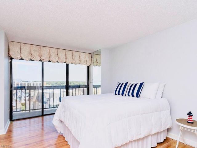 2830 Shore Dr Apt 1000, Virginia Beach, VA 23451