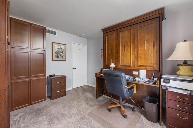 215 Via Reneca, Palm Desert, CA 92260