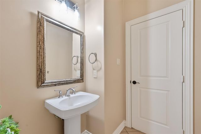 2026 Palm Forest Lane, Houston, TX 77077