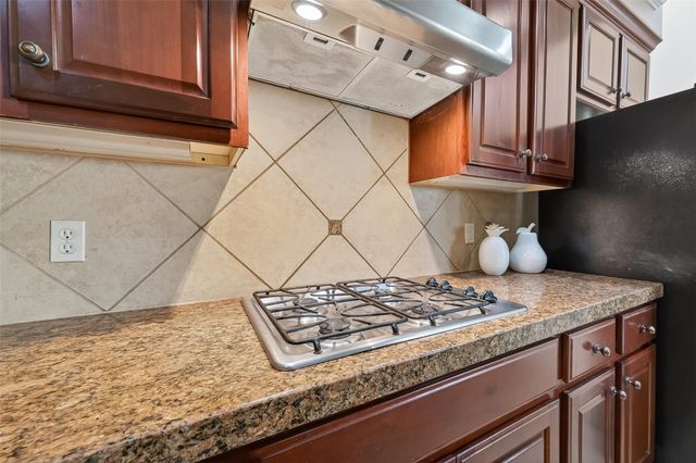 2026 Palm Forest Lane, Houston, TX 77077