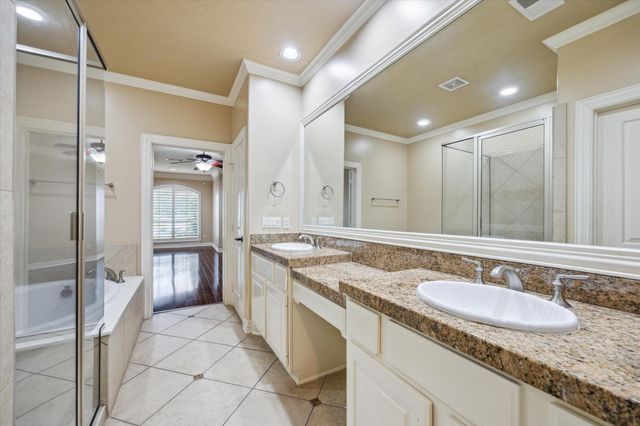 2026 Palm Forest Lane, Houston, TX 77077