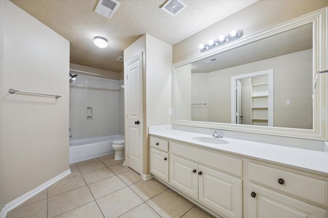 2026 Palm Forest Lane, Houston, TX 77077