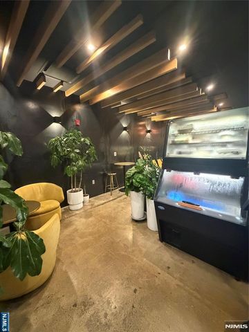 320 Broad Avenue, Palisades Park, NJ 07650