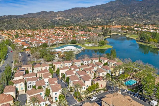 82 Montana Del Lago, Rancho Santa Margarita, CA 92688