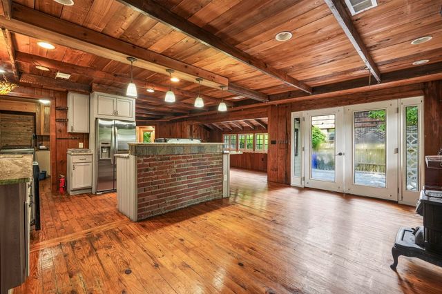 419 3rd Ave. S, Surfside Beach, SC 29575