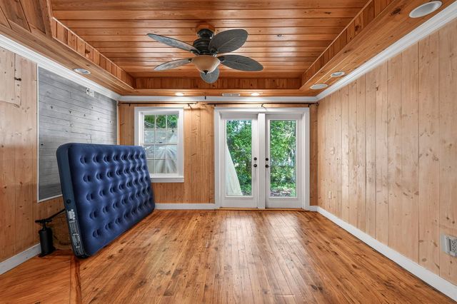 419 3rd Ave. S, Surfside Beach, SC 29575