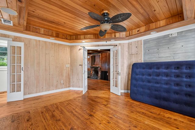 419 3rd Ave. S, Surfside Beach, SC 29575