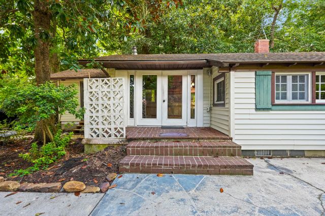 419 3rd Ave. S, Surfside Beach, SC 29575