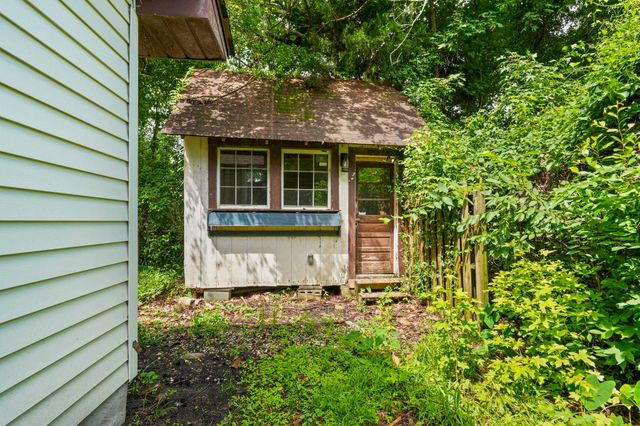 419 3rd Ave. S, Surfside Beach, SC 29575