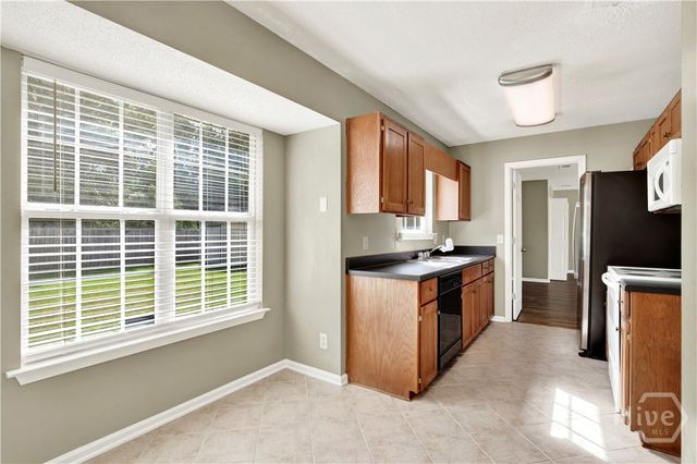 153 Berwick Lakes Boulevard, Pooler, GA 31322