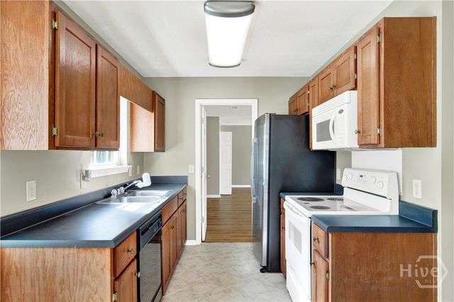 153 Berwick Lakes Boulevard, Pooler, GA 31322