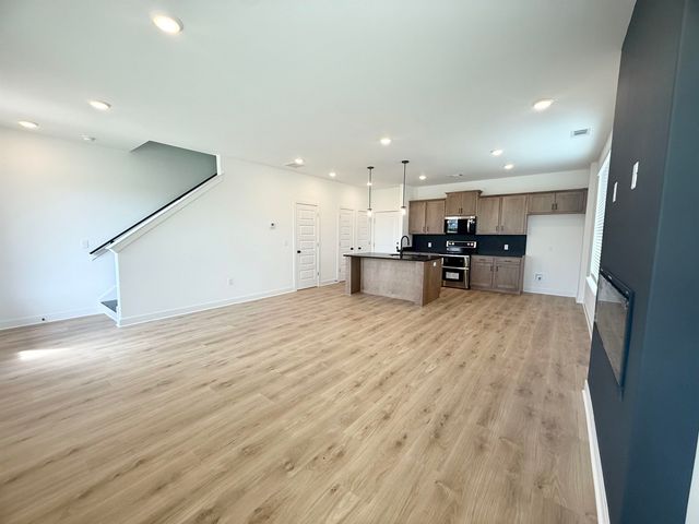 6918 TALCOTT LN, Bartlett, TN 38135