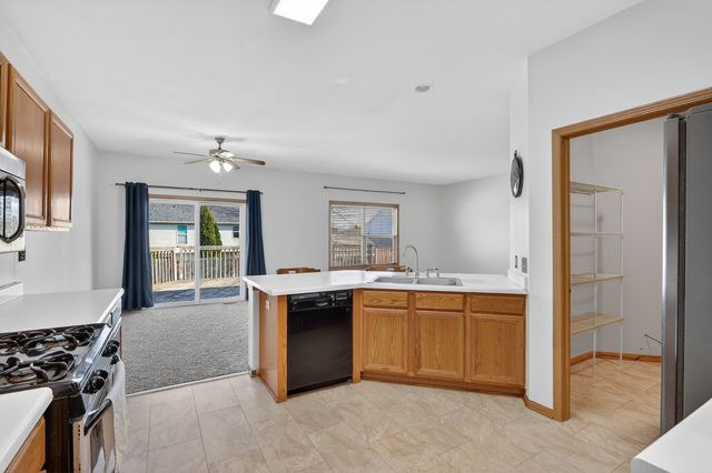 2306 Ridgefield Drive, Belvidere, IL 61008