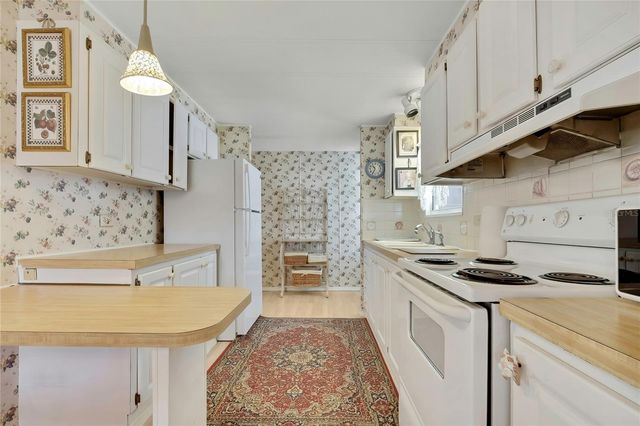 4809 EMPRESS LANE, Holiday, FL 34690