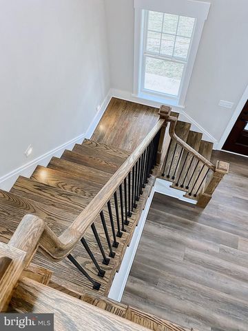 70 LONG LN, Kirkwood, PA 17536