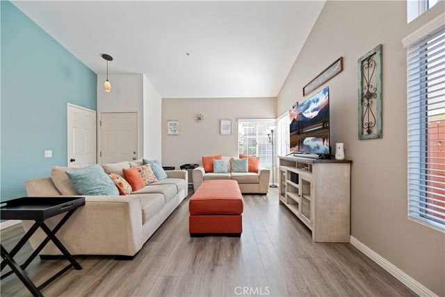 7235 Ayers Rock, Riverside, CA 92508